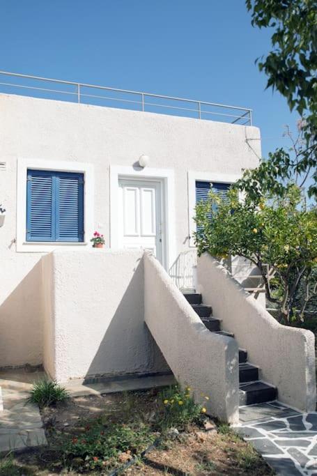 Karantou Tirós Exterior foto