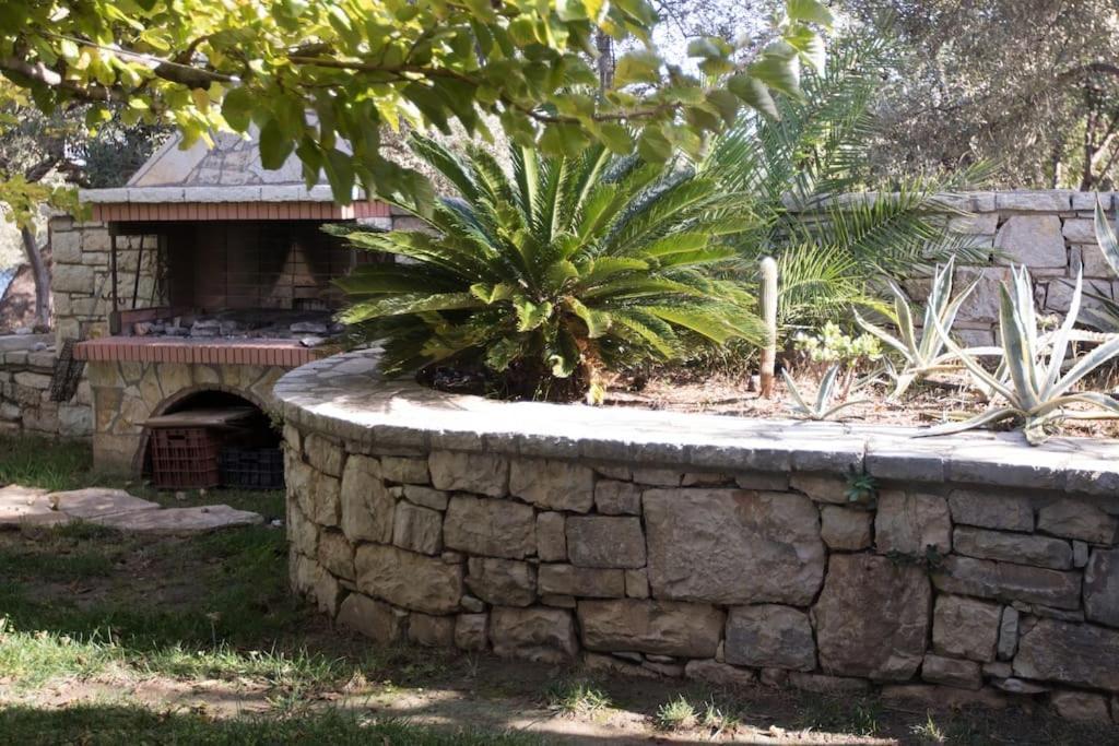Karantou Tirós Exterior foto